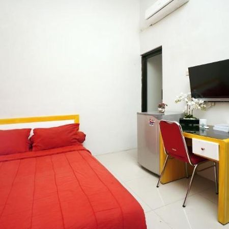 D'Paragon Flamboyan Yogyakarta Exterior photo